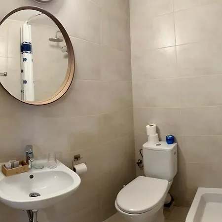 Hotelik Korona 2*