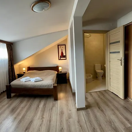 Гостевой дом Hotelik Korona 2*