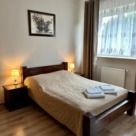 Hotelik Korona 2* Рашин